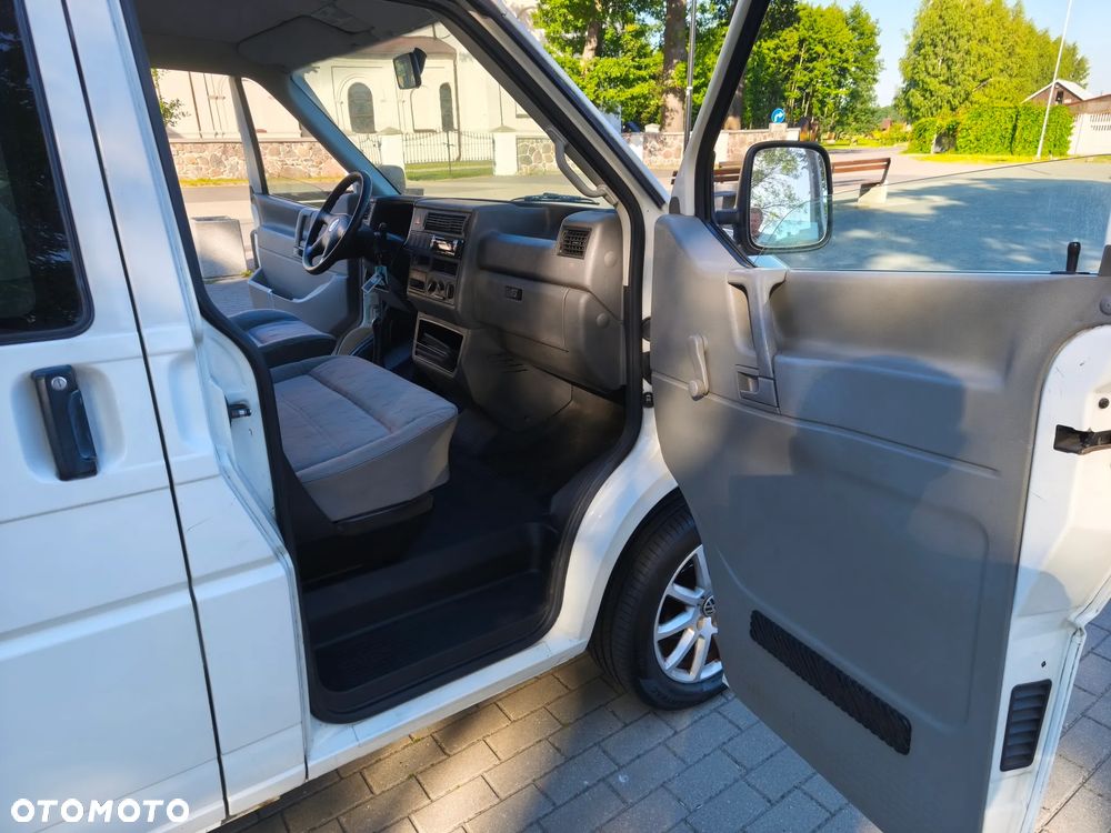 Volkswagen Transporter - 15