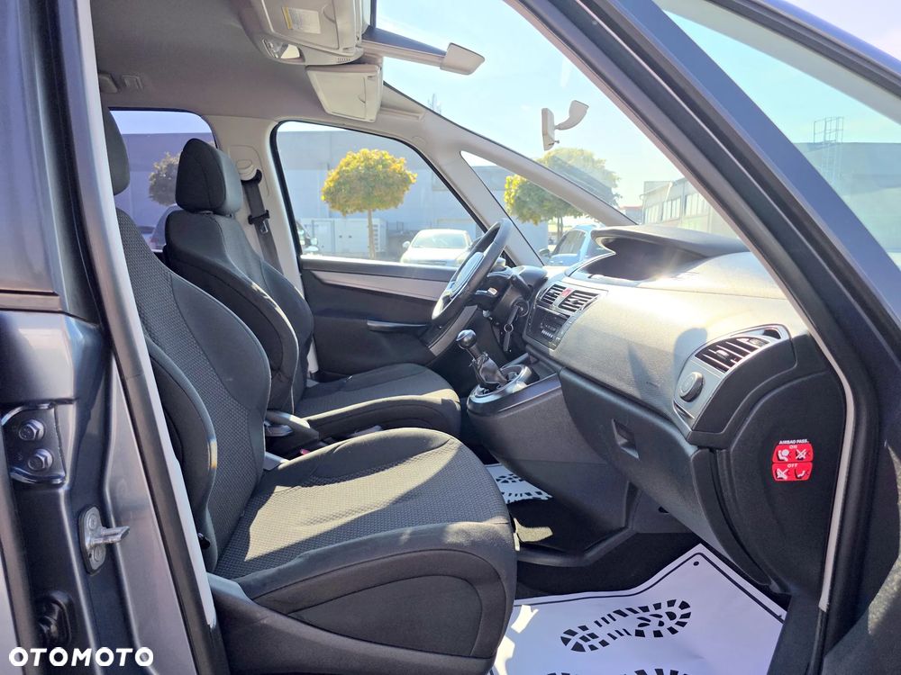 Citroën C4 Picasso 1.8i Impress - 14
