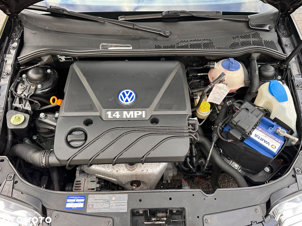 Volkswagen Polo - 8