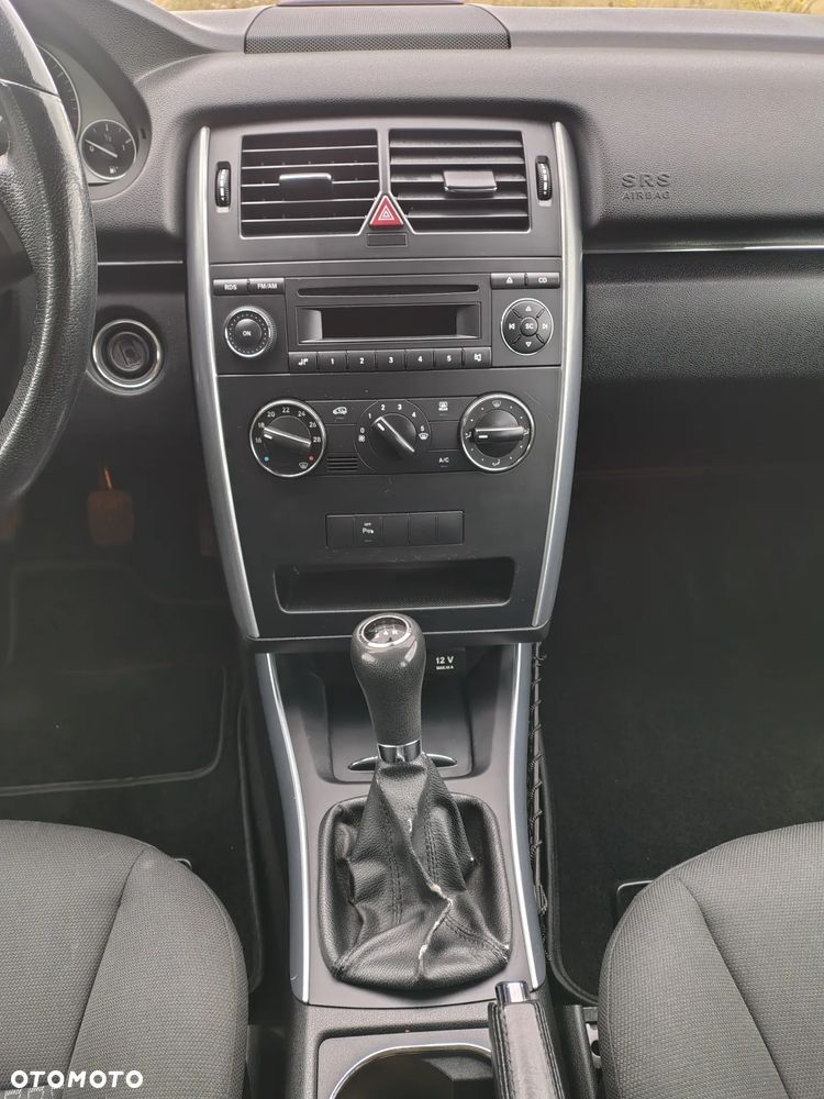 Mercedes-Benz Klasa B 200 - 23