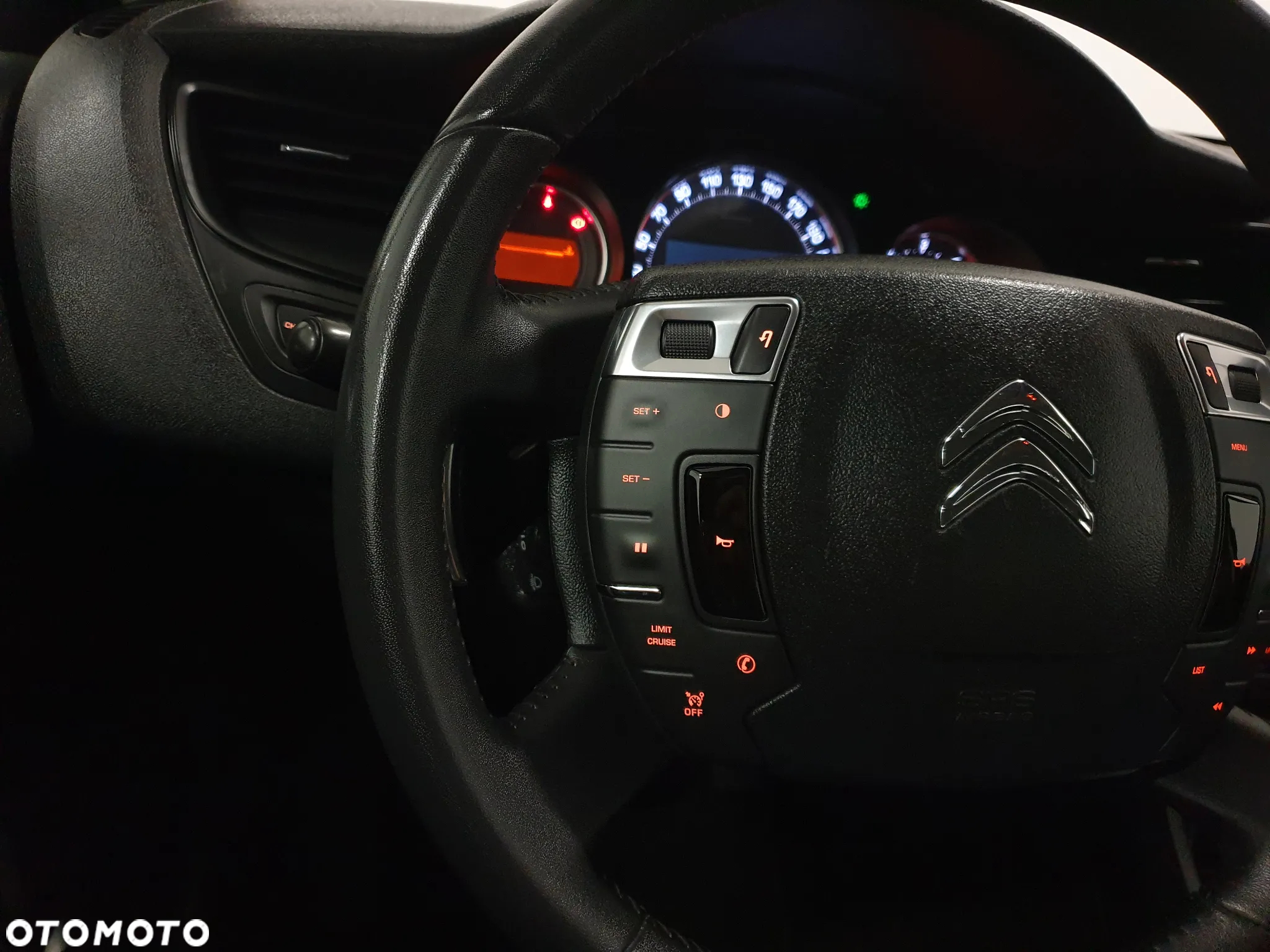 Citroën C5 1.6 e-HDi Selection MCP - 10