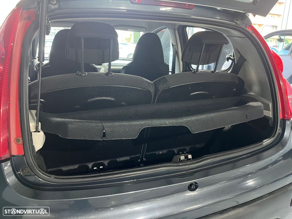 Peugeot 107 1.0 Trendy - 24