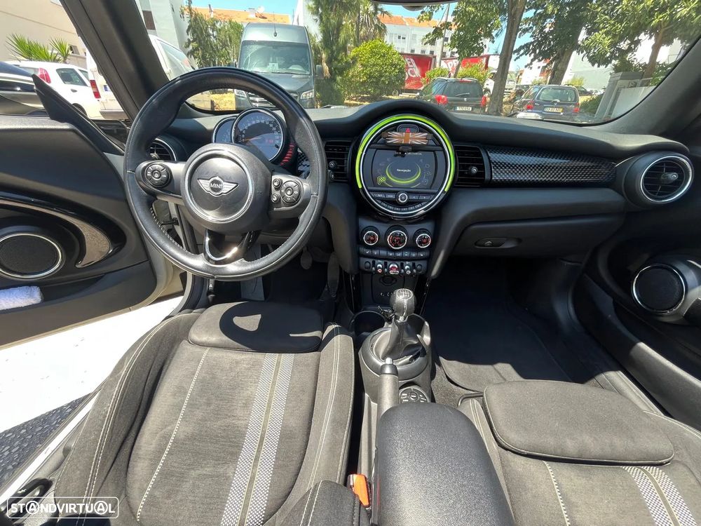MINI Cabrio Cooper S - 32