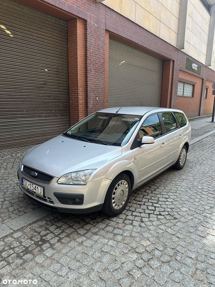 Ford Focus - 1