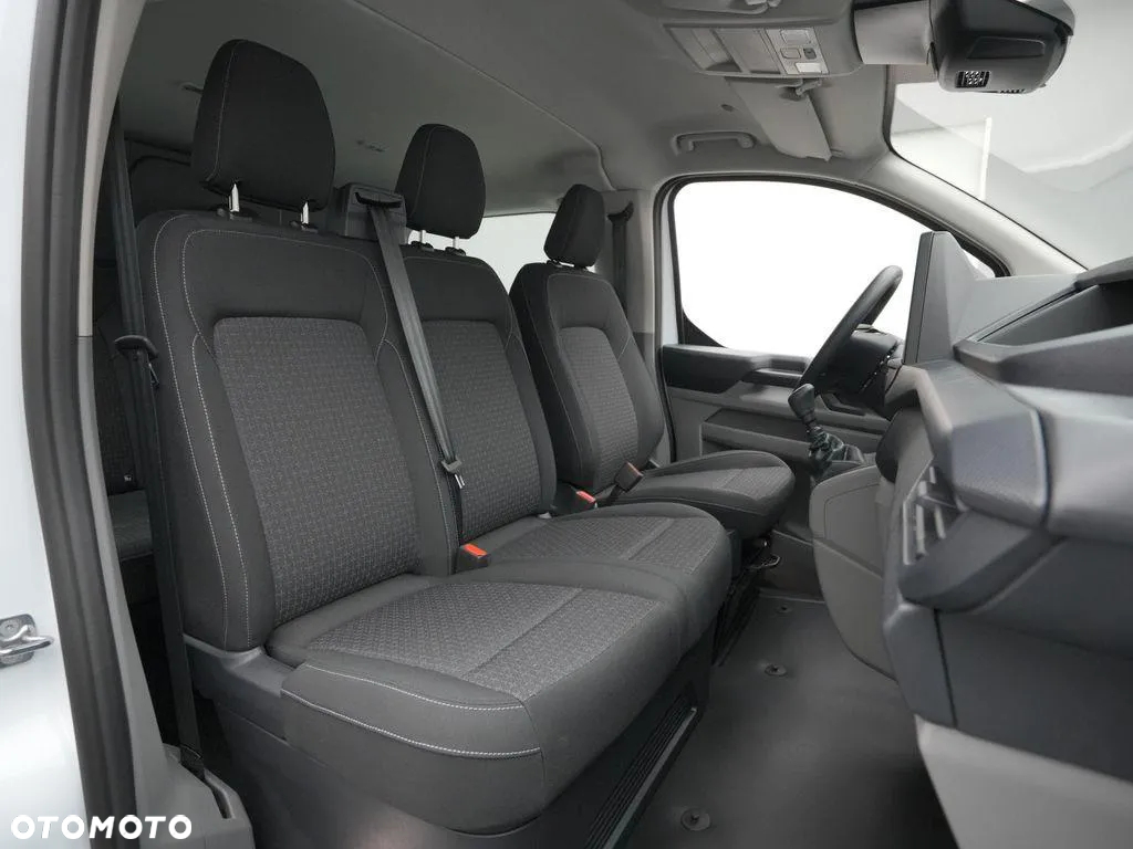 Ford Transit Custom DCIV L2 136KM Trend - 17