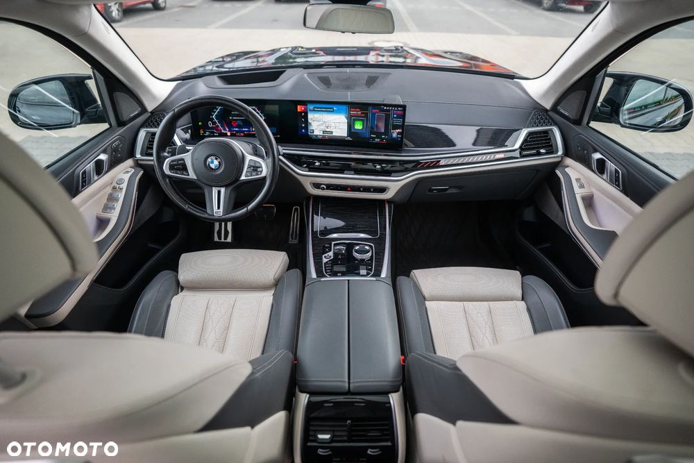 BMW X7 M60i xDrive mHEV sport - 14