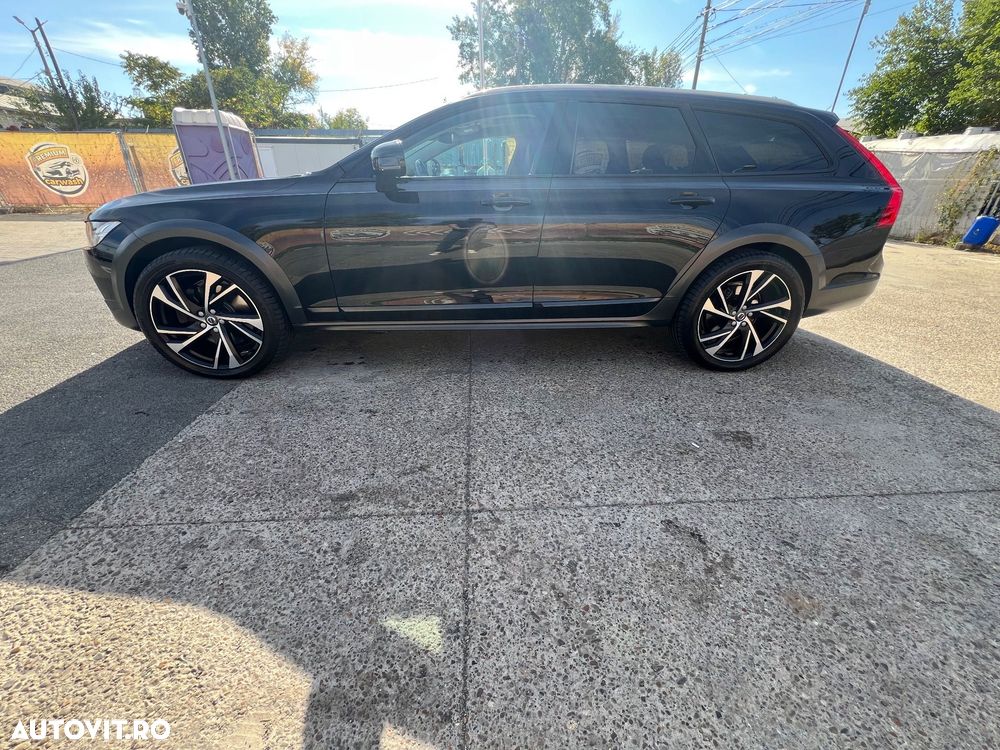 Volvo V90 - 5
