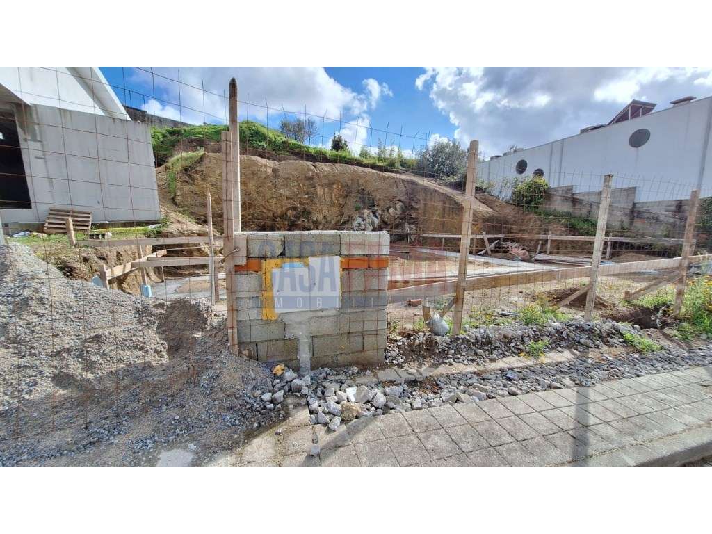 Terreno incrível com projeto APROVADO e construção já iniciada! - Grande imagem: 4/8