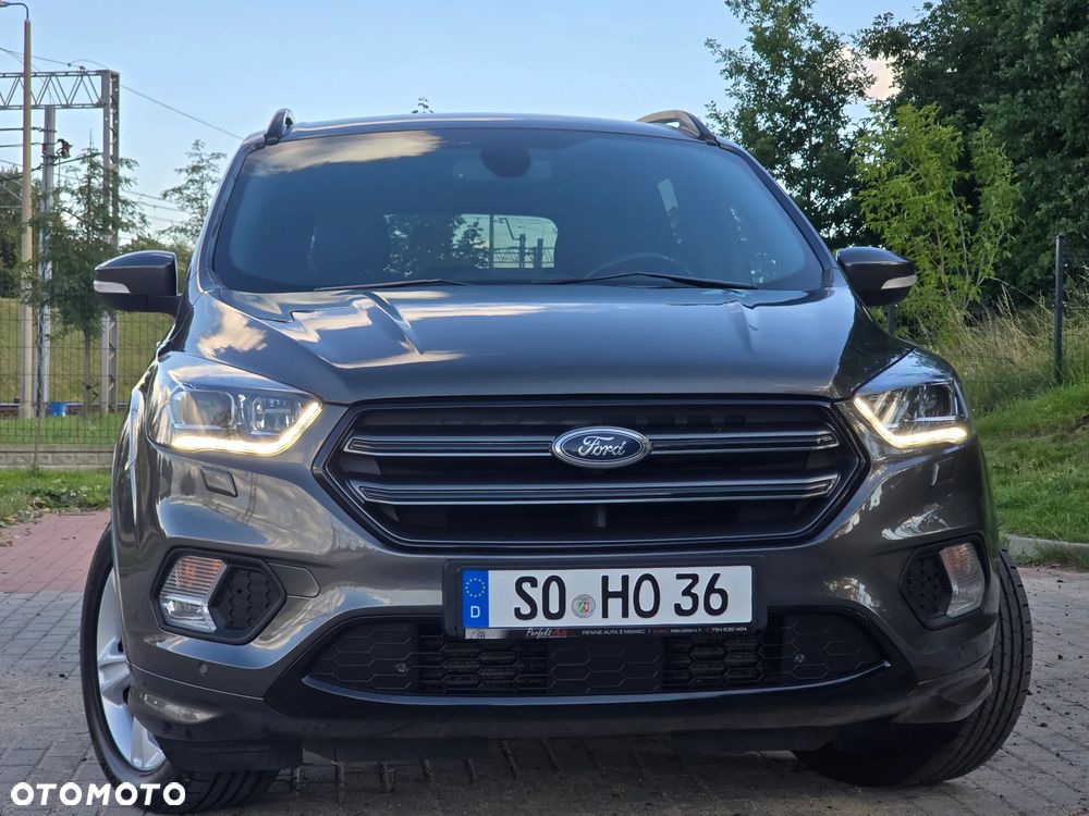 Ford Kuga 2.0 TDCi 4x4 ST-Line - 5