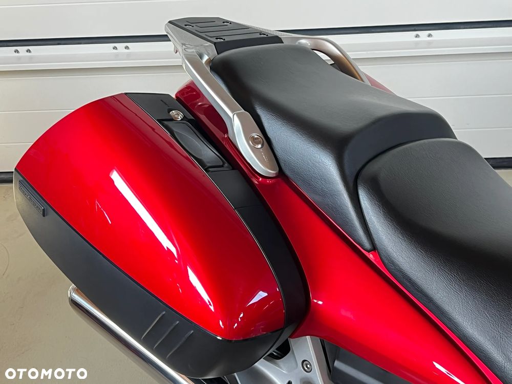 Honda ST - 25