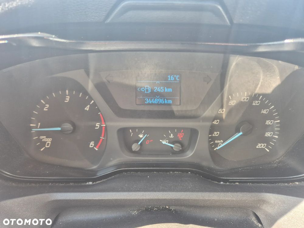 Ford Transit - 10