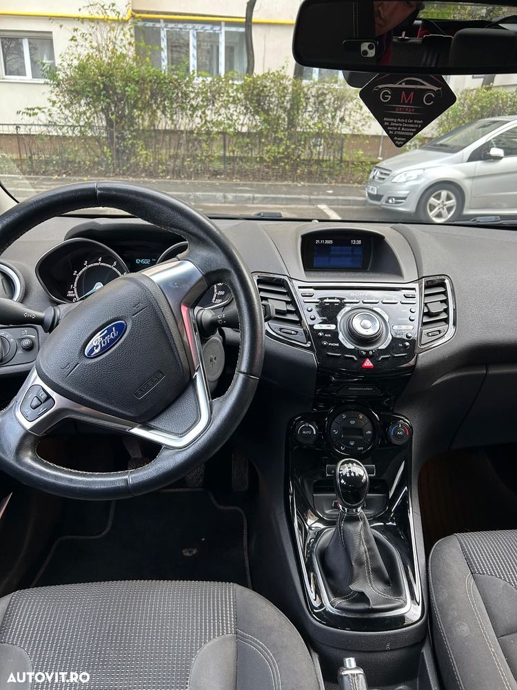 Ford Fiesta 1.0 EcoBoost ST Line - 4