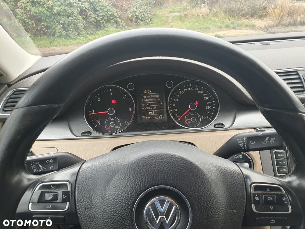 Volkswagen Passat 2.0 TDI Comfortline Optimum - 9