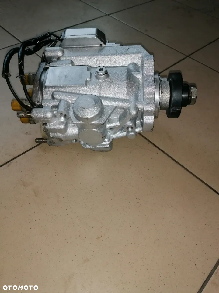 POMPA WTRYSKOWA FORD MONDEO MK3 2.0 TDDI 04705,04024 0470504024 - 5