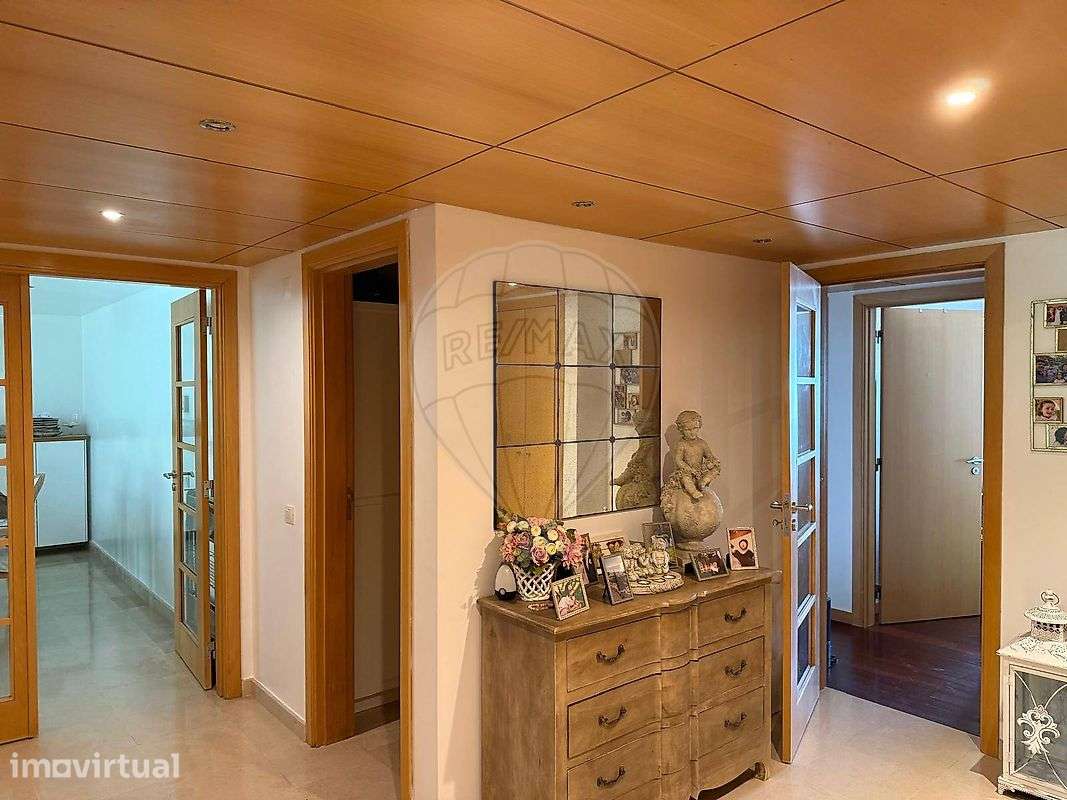 Apartamento T4 para venda - Grande imagem: 2/3