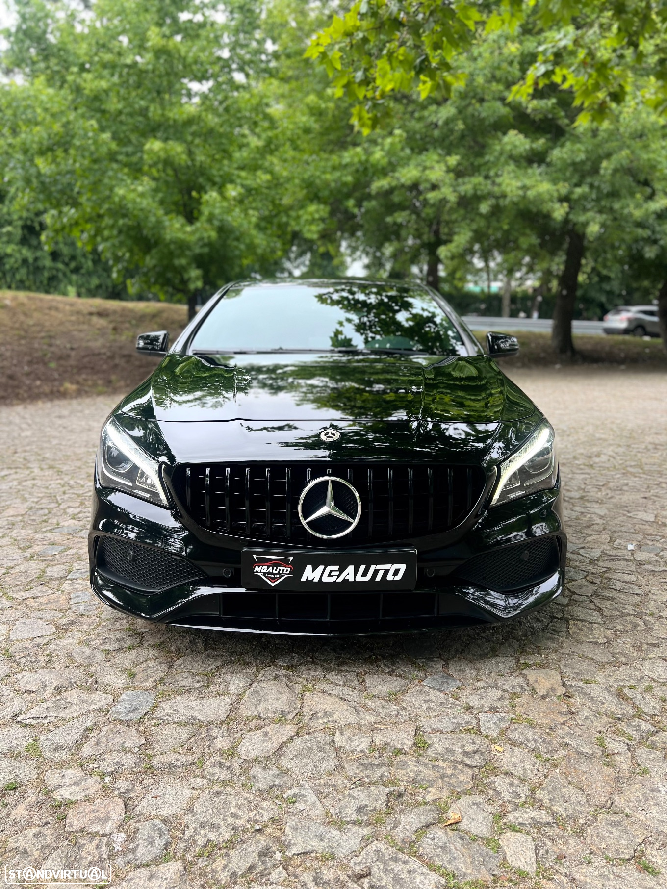 Mercedes-Benz CLA 200 d Shooting Brake AMG Line Aut. - 2