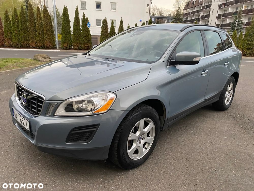 Volvo XC 60 D3 Momentum - 10