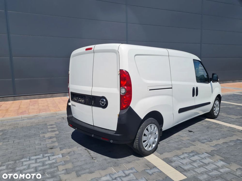 Opel COMBO - 3