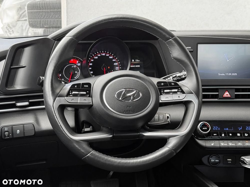 Hyundai Elantra 1.6 Smart CVT - 28