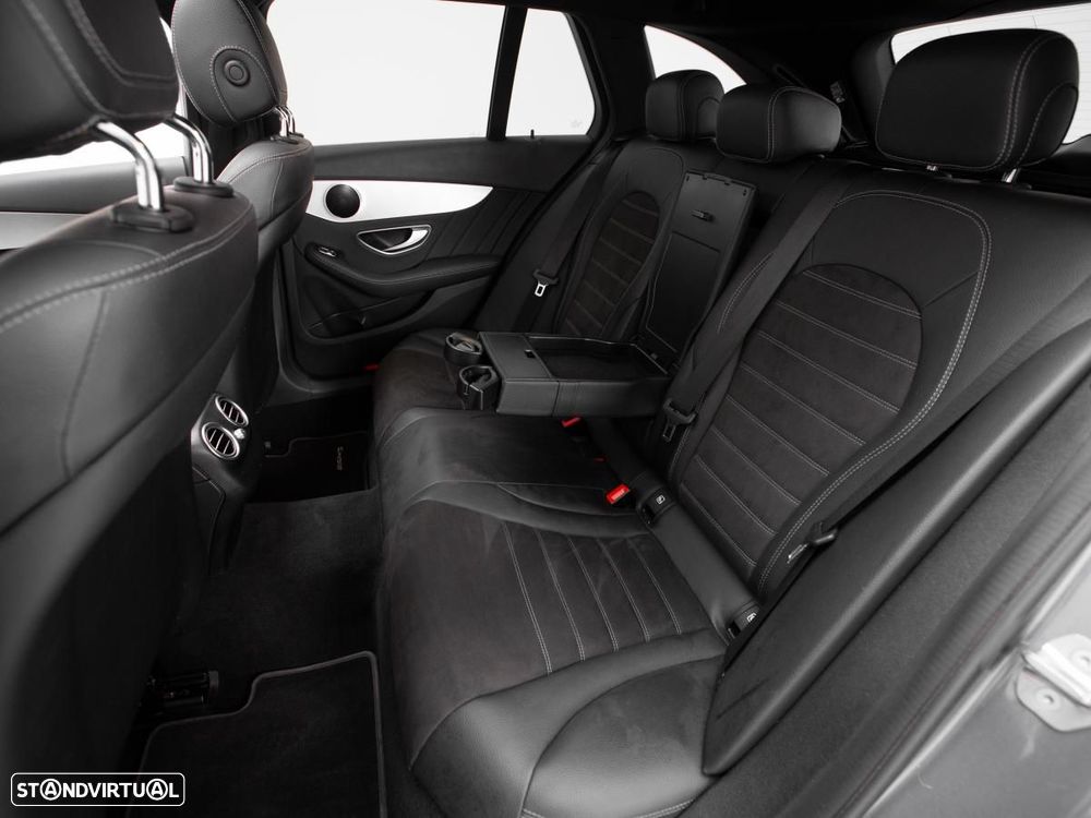 Mercedes-Benz C 300 - 11