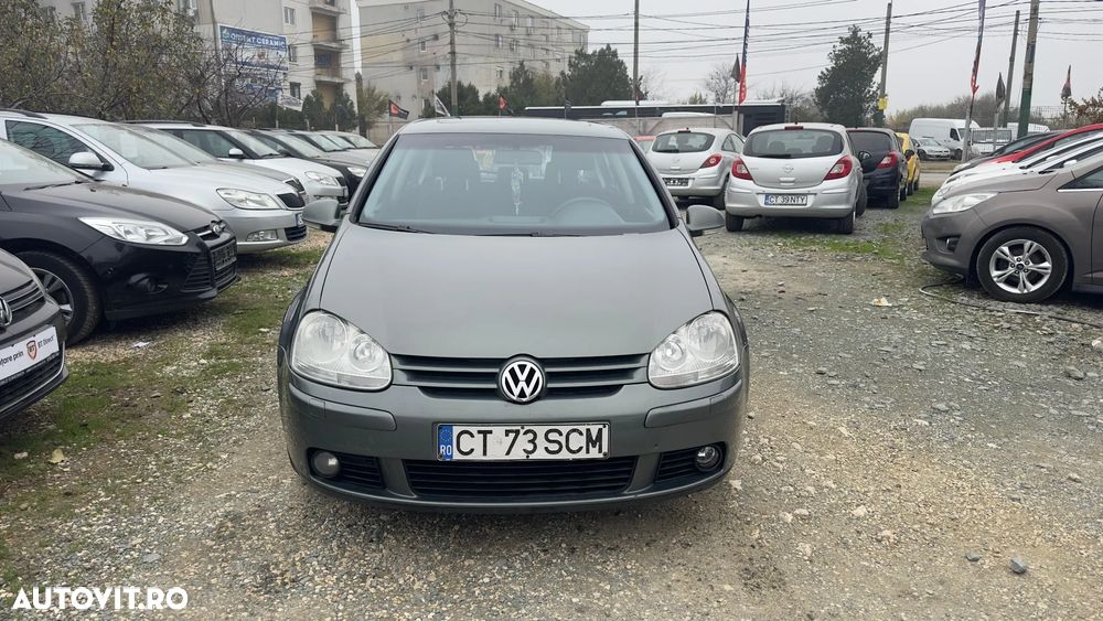 Volkswagen Golf - 12