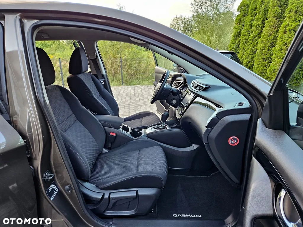 Nissan Qashqai - 11