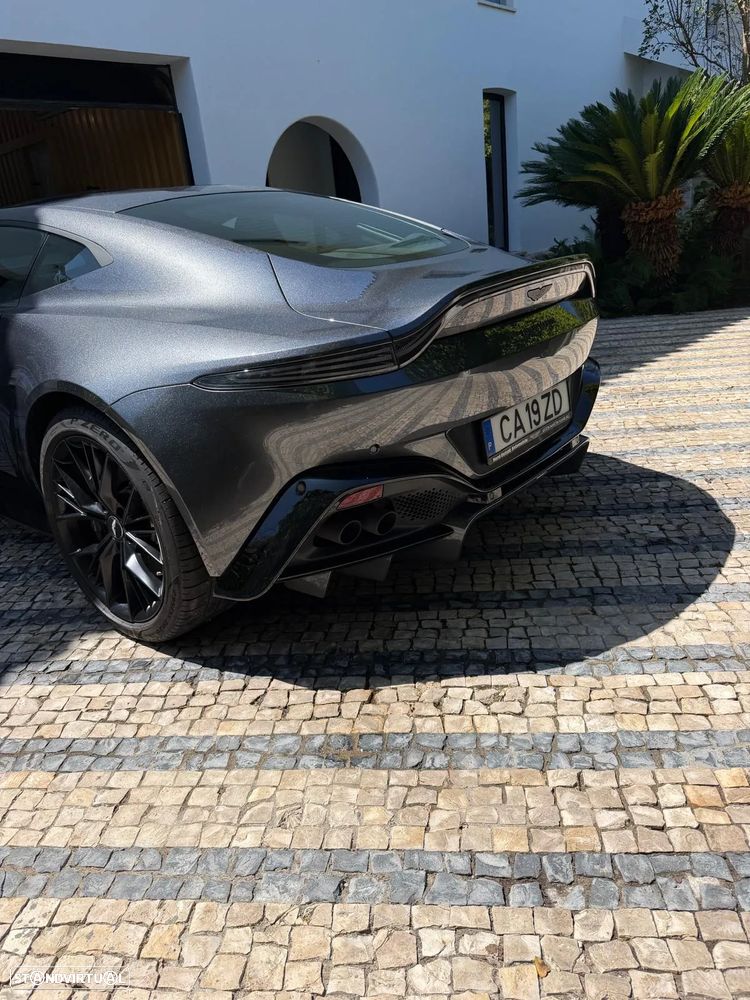 Aston Martin Vantage Coupe 2021 photo 5