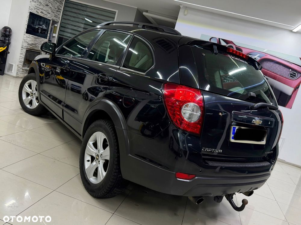 Chevrolet Captiva 2.2 2WD Travel Edition - 3