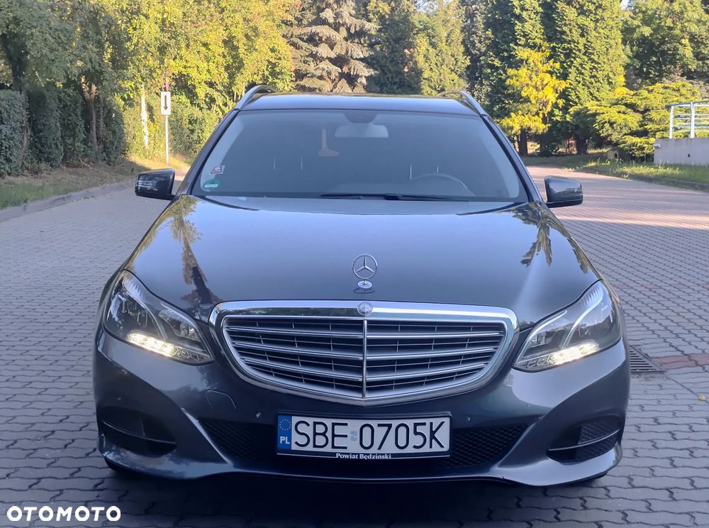 Mercedes-Benz Klasa E 200 Elegance - 1