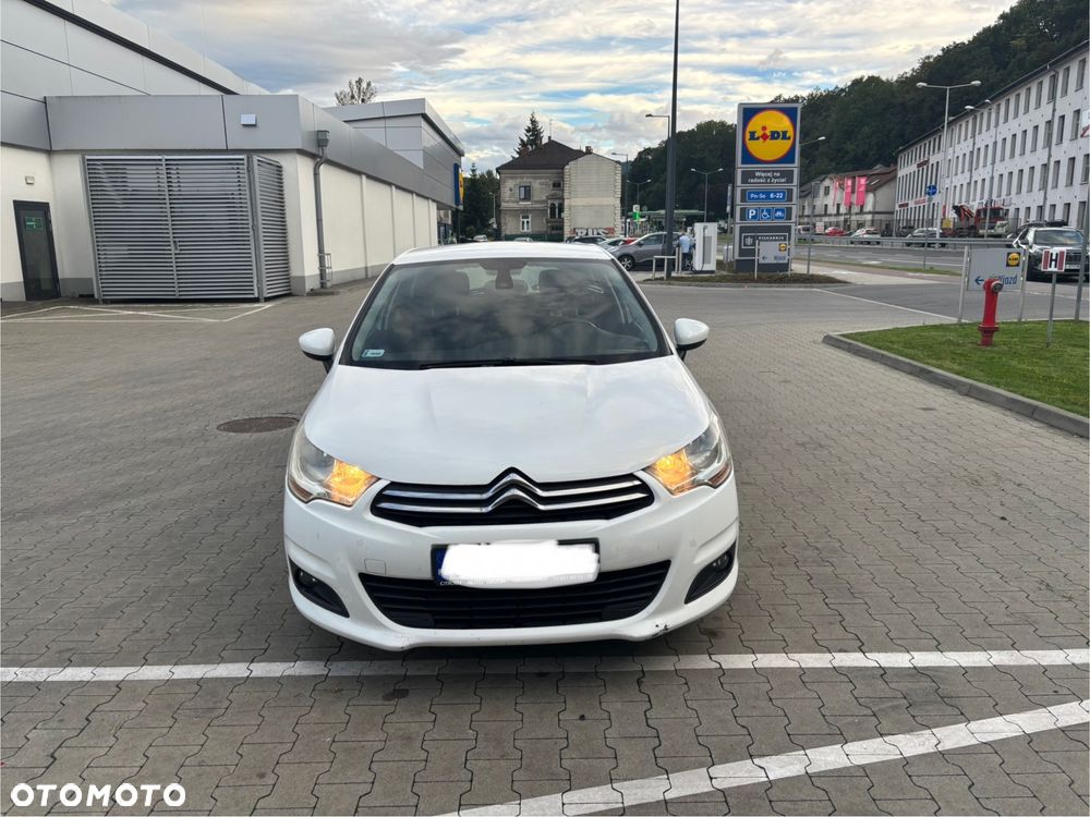 Citroën C4 e-HDi 115 Tendance - 3