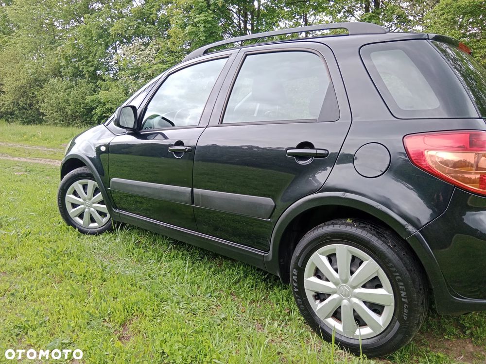 Suzuki SX4 2.0 DDiS 4x2 Style - 7