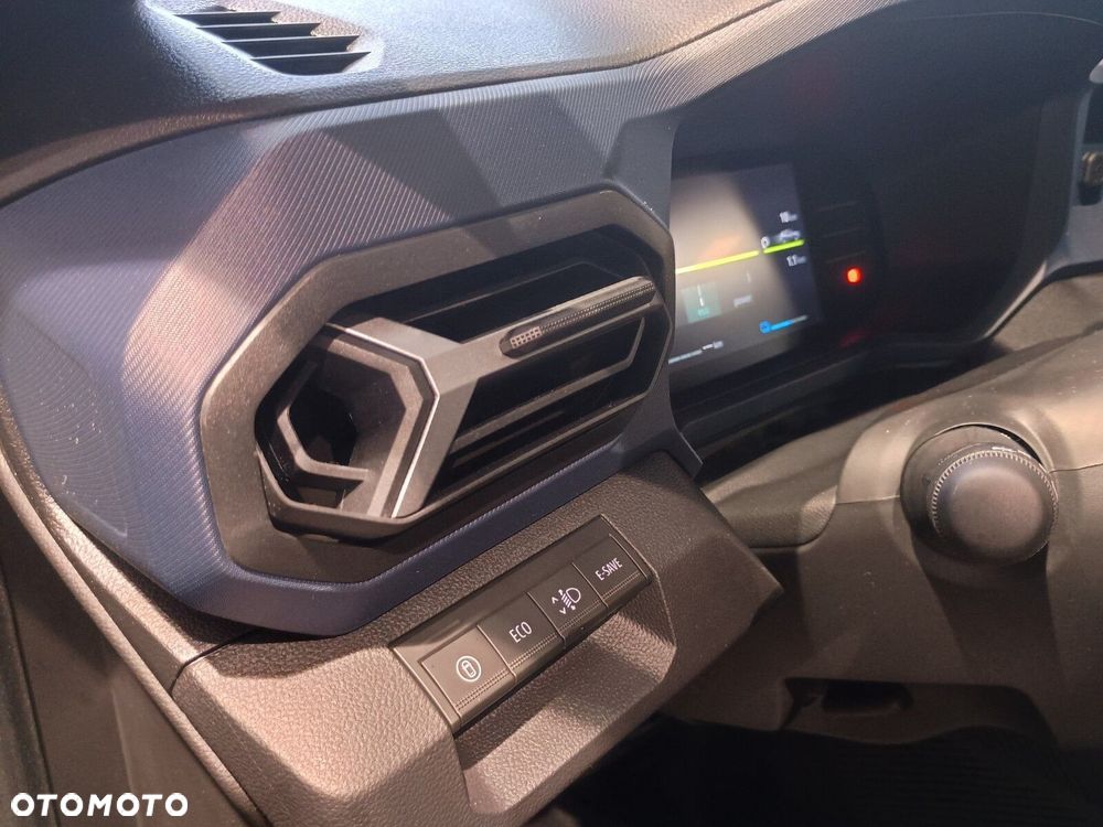 Dacia Duster 1.8 Full Hybrid 155 Journey MMT - 19