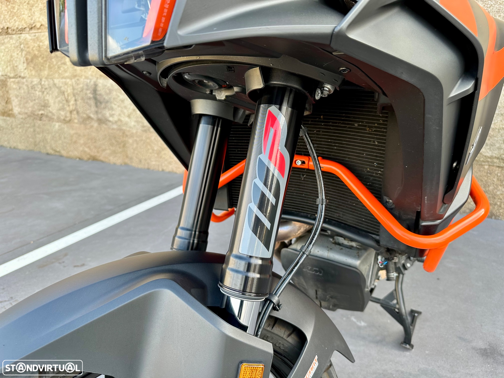 KTM 1290 Super Adventure - 10