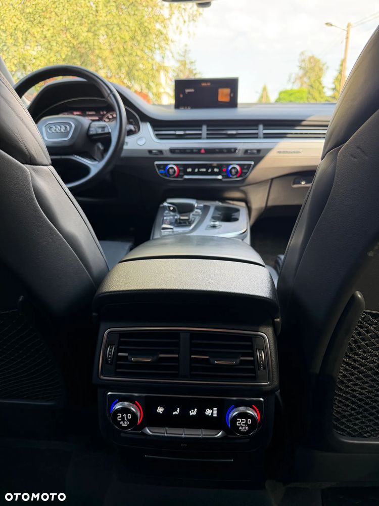 Audi Q7 3.0 TDI Quattro Tiptr - 12