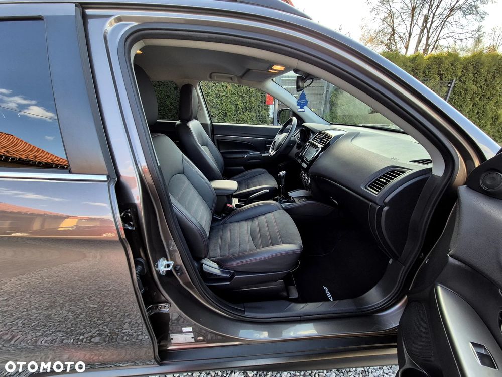 Mitsubishi ASX 1.6 ClearTec 2WD Diamant Edition+ - 32