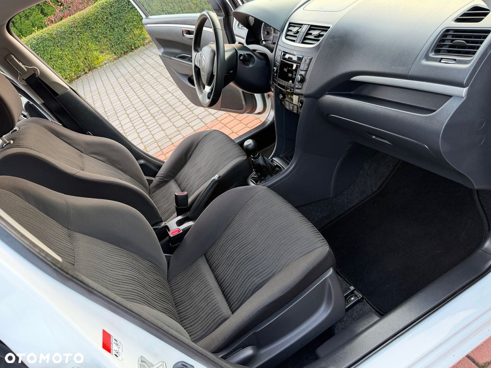 Suzuki Swift - 21