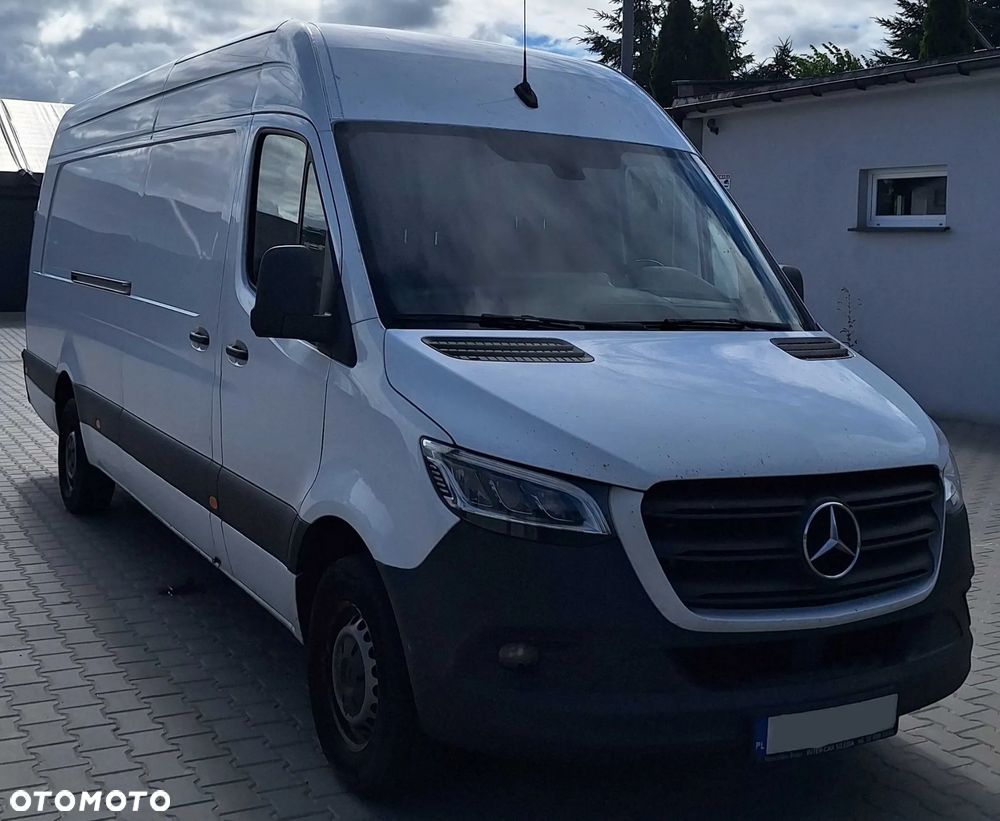 Mercedes-Benz Sprinter - 3