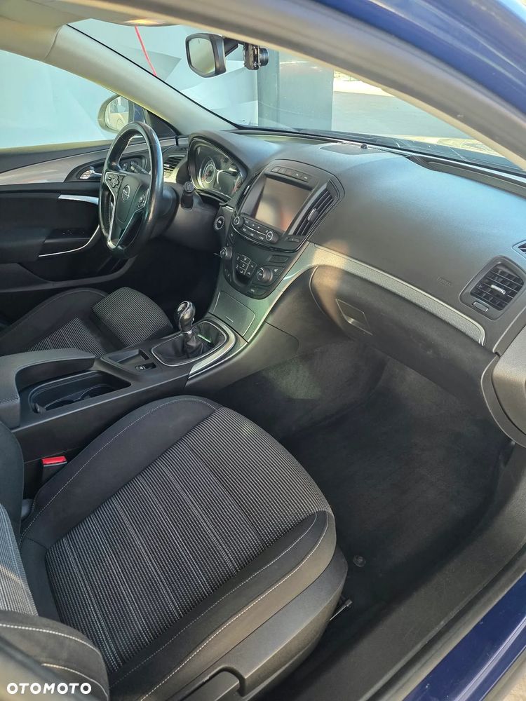 Opel Insignia - 6