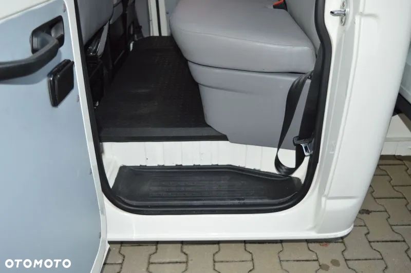 Volkswagen TRANSPORTER - 15