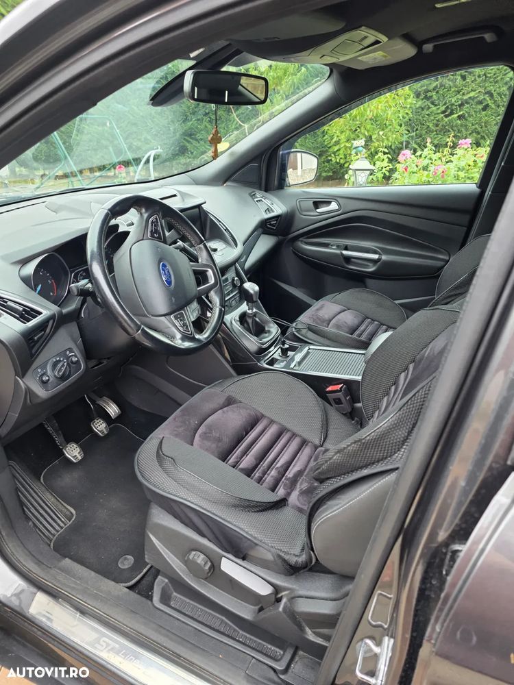 Ford Kuga 2.0 TDCi 4x2 ST-Line - 3