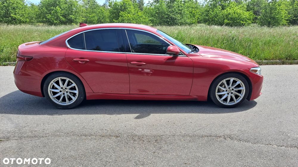 Alfa Romeo Giulia 2.0 Turbo 16V AT8 Veloce Ti - 5