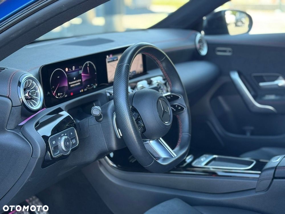 Mercedes-Benz CLA 200 mHEV AMG Line 7G-DCT - 4