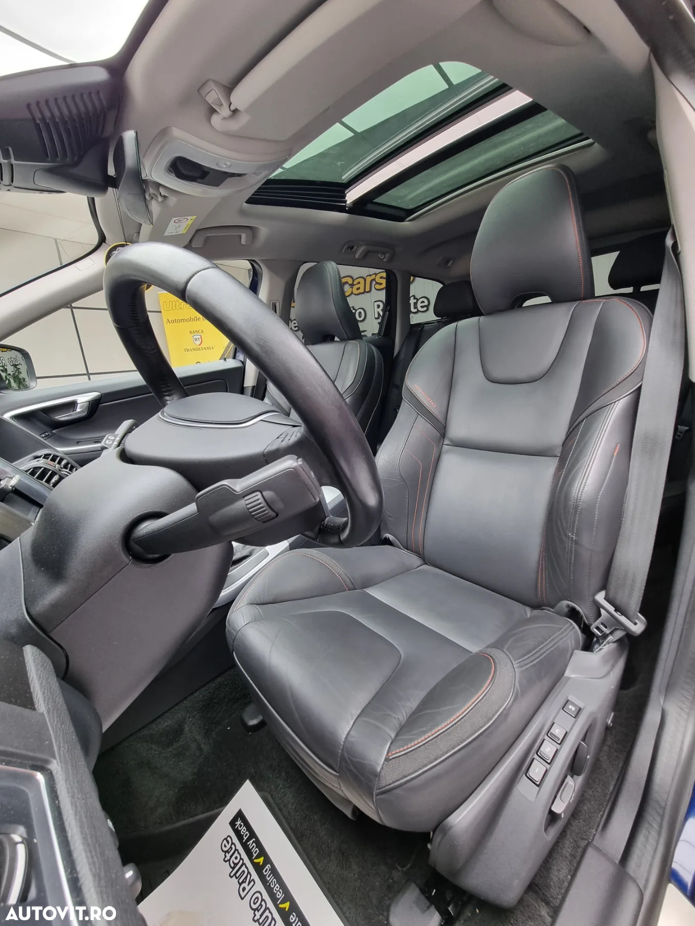 Volvo XC 60 D4 Geartronic Ocean Race - 11