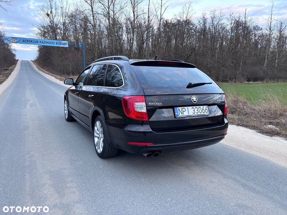 Skoda Superb 2.0 TDI Platinum - 7