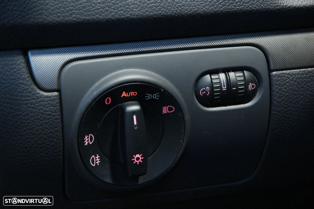 VW Golf 1.4i Confortline AC - 10