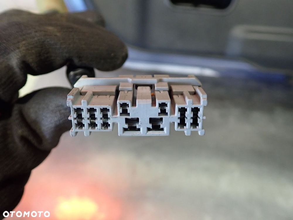 KLAPA TYŁ BAGAŻNIKA HONDA CIVIC VII - 25