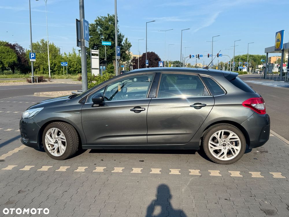 Citroën C4 e-HDi 115 Exclusive - 10