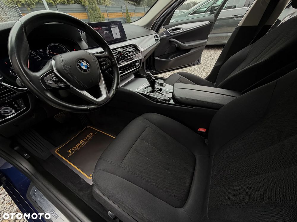 BMW Seria 5 520d - 19