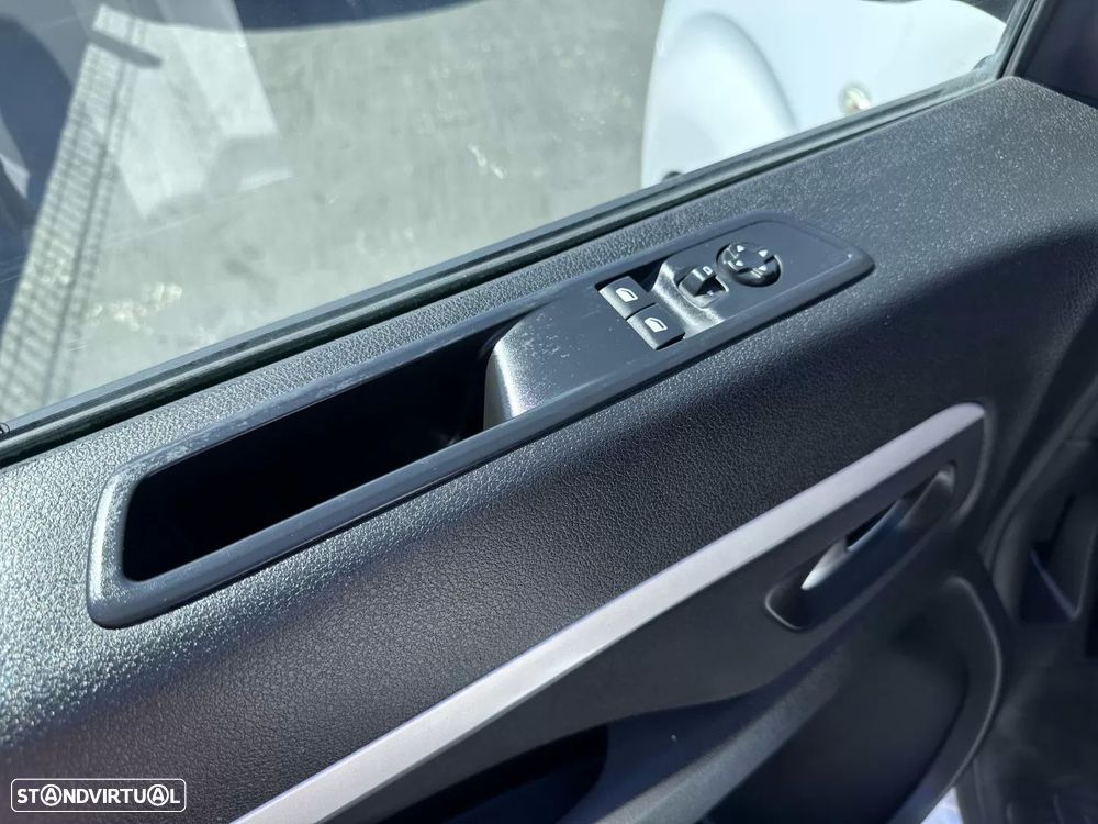 Toyota Proace Verso 1.6 D-4D L1 Shuttle 9L - 10