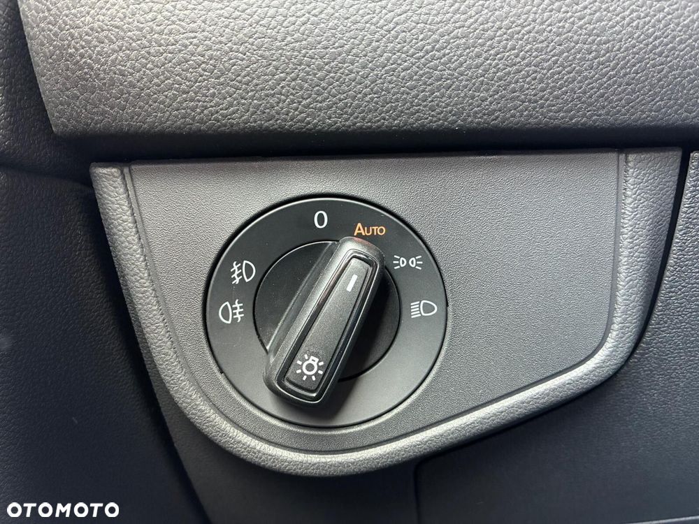 Volkswagen Polo - 23